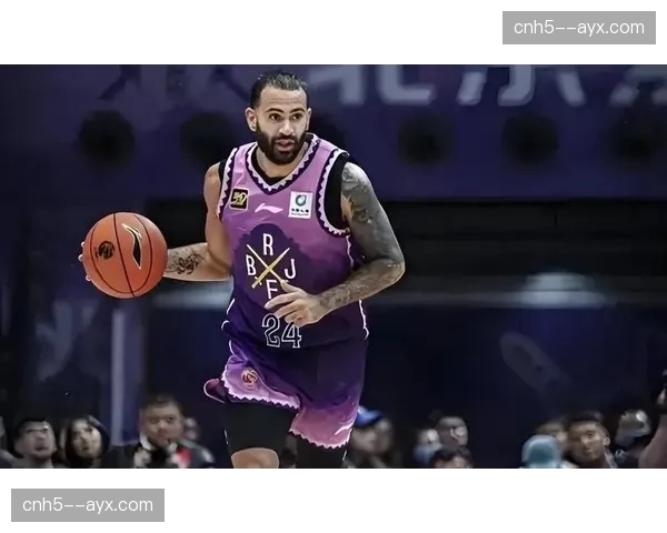 北控佩里26分成内线支柱 外援得分能力保障进攻下限 北控佩里26分成内线支柱 外援得分能力保障进攻下限