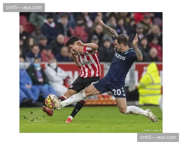 布伦特福德防线重组难题:里科亨利等四名后卫同时伤停 布伦特福德防线重组难题:里科亨利等四名后卫同时伤停